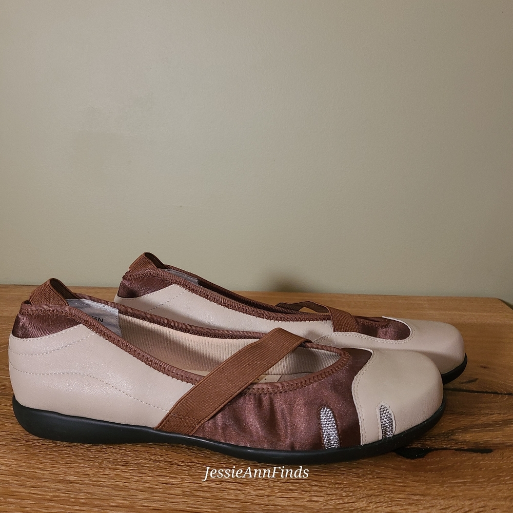Ros Hommerson Sport Tan Brown Mary Jane Flats Shoes Size 10.5